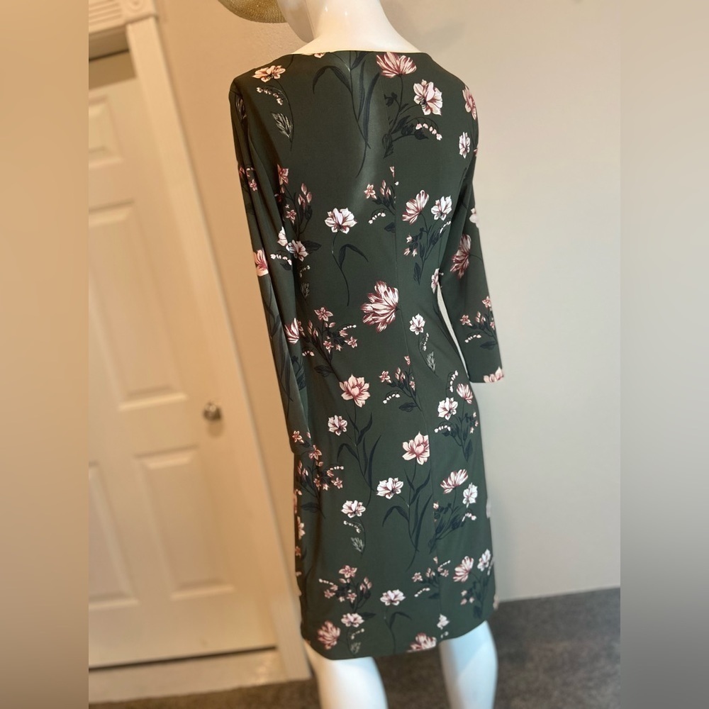 Lauren Ralph Lauren~Rich Deep Green Floral V-Neck Midi Sheath Dress~Size 4 - Picture 14 of 16